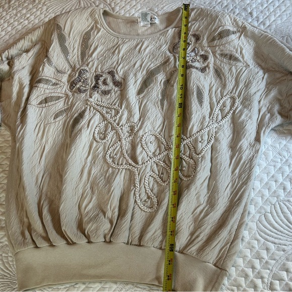 Vintage Adolfo Collectibles Pearl Embroidered‎ Crinkle Knit Top L - Picture 7 of 12